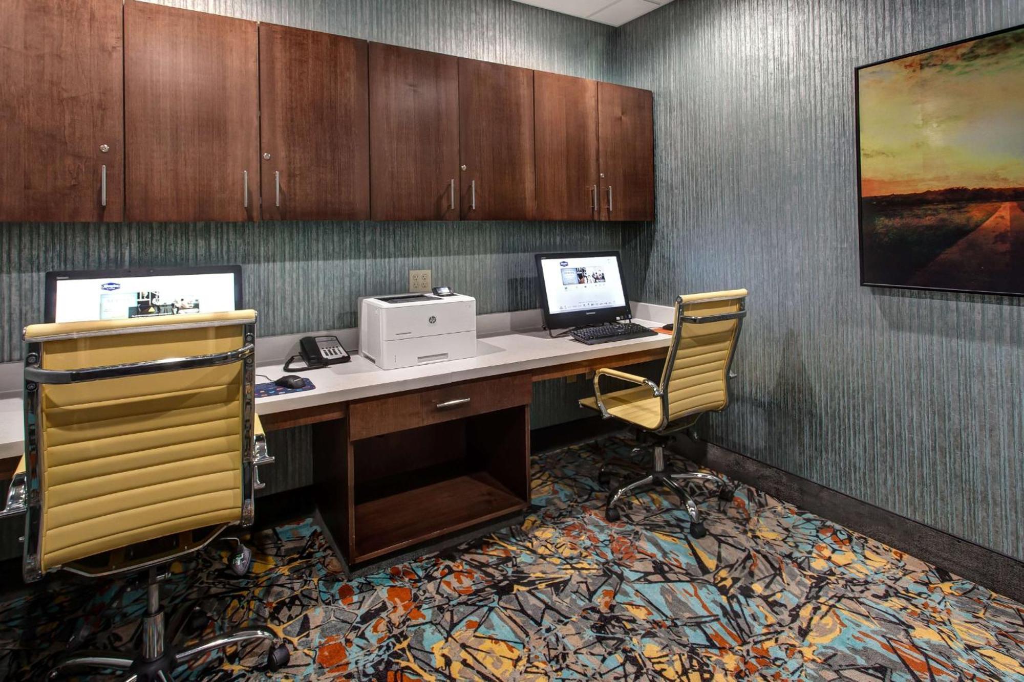 Hampton Inn & Suites-Wichita/Airport, Ks Bagian luar foto